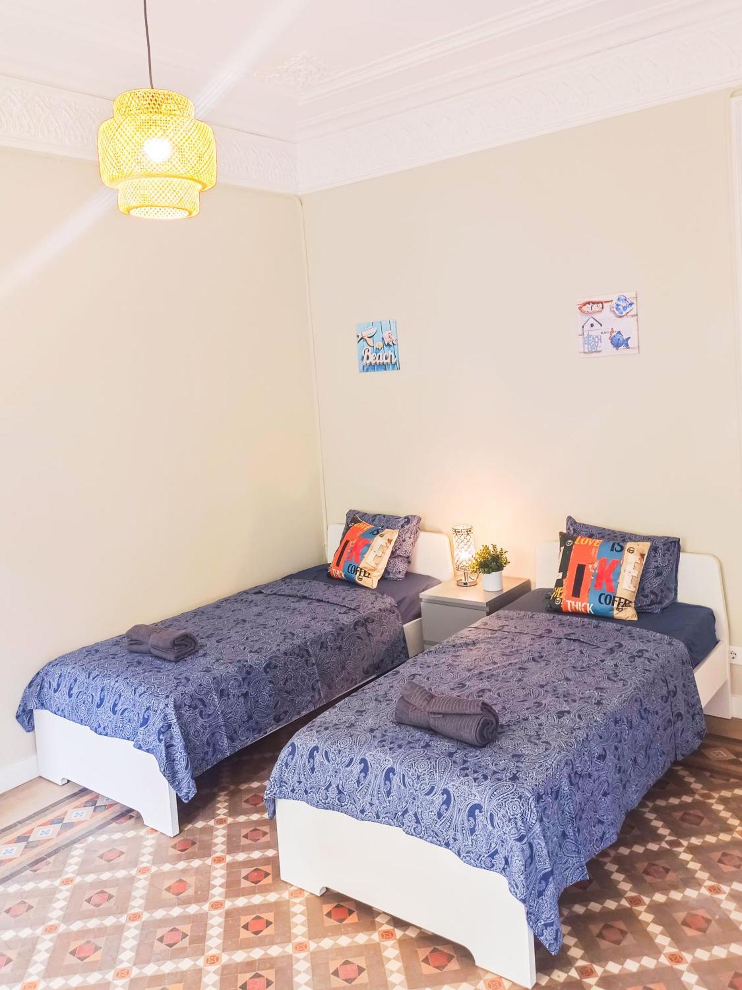 Private Rooms By Plaza Catalunya Barcelona Buitenkant foto