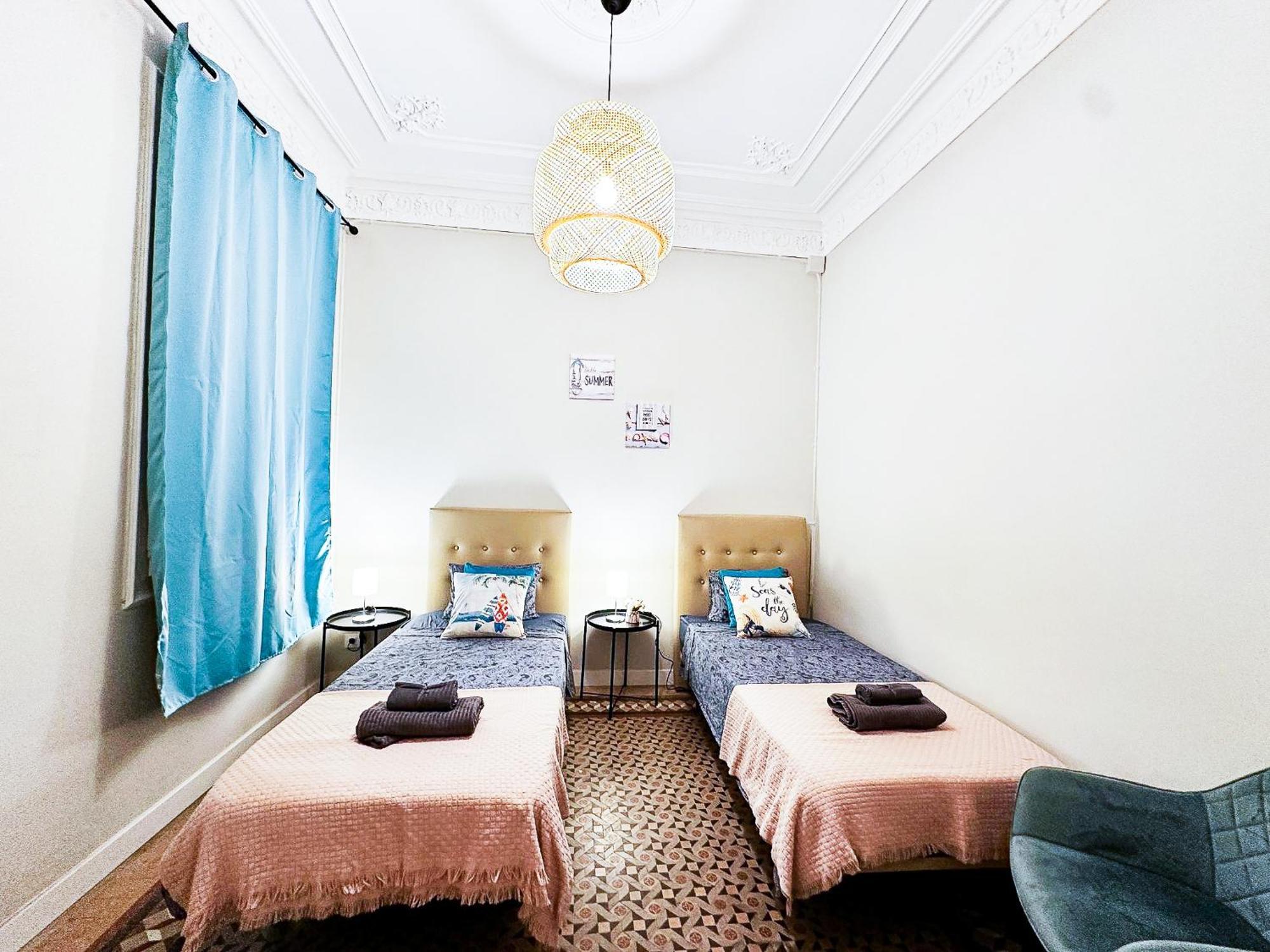 Private Rooms By Plaza Catalunya Barcelona Buitenkant foto
